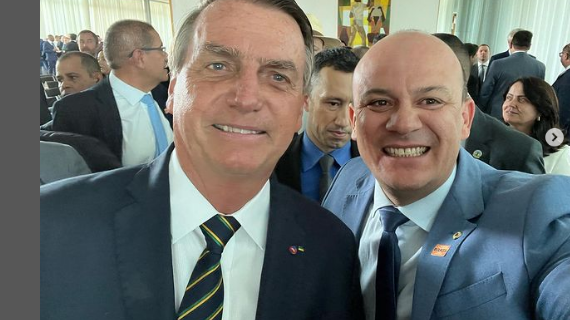 Deputado Cabo Gilberto Silva participa de reunião com Jair Bolsonaro no  Palácio da Alvorada para traçar estratégias do Segundo Turno - Além do Fato