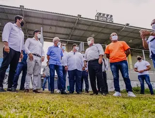 Prefeito Cícero Lucena lança edital de licitação para o Estádio da Graça receber grama sintética e cadeiras nas arquibancadas 
