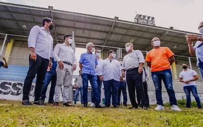 Prefeito Cícero Lucena lança edital de licitação para o Estádio da Graça receber grama sintética e cadeiras nas arquibancadas 