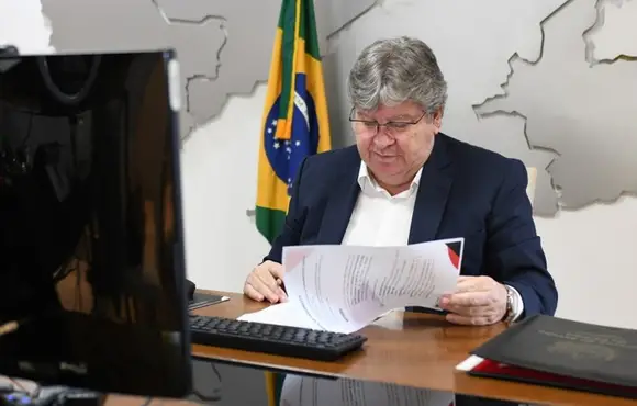Governo João Azevêdo: Estudo do IBGE aponta que a Paraíba tem o terceiro maior índice de analfabetismo do Brasil